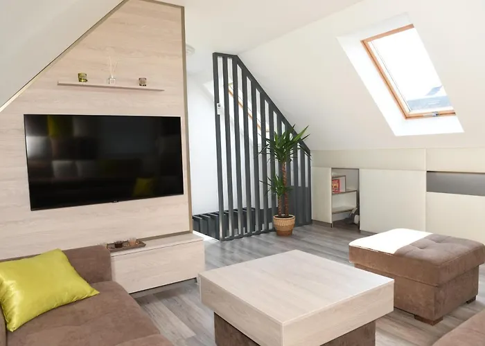 Bell Nyaralo Agard * Gárdony